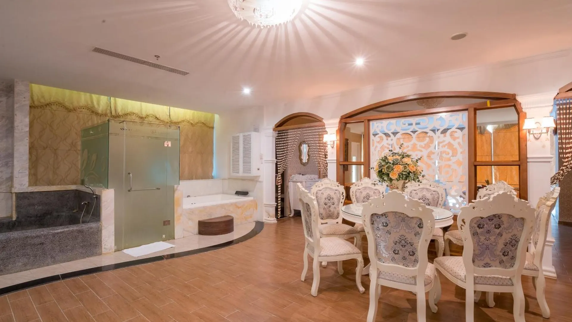 Galina Hotel & Spa Nha Trang