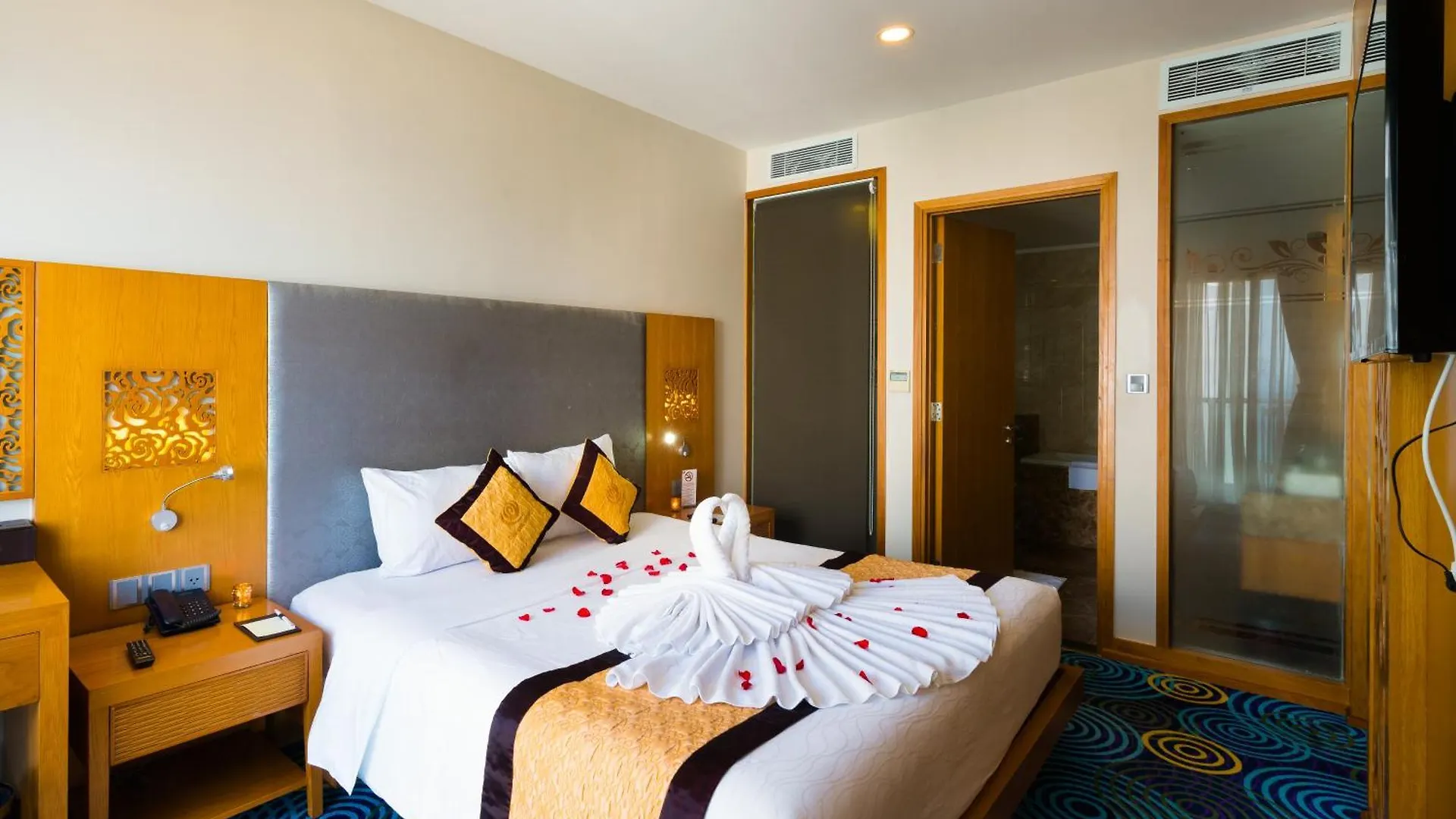 Galina Hotel & Spa Nha Trang